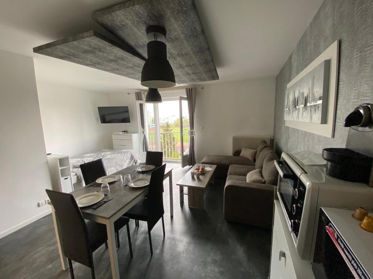Appartement Du Val De Loire Tours Exteriör bild